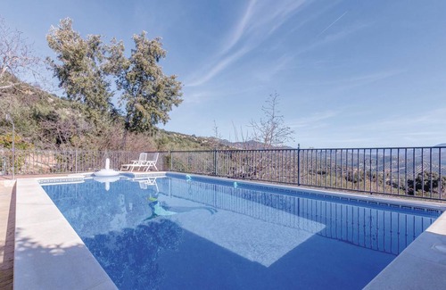 Iznajar House | 114 m² House ∙ 4 bedrooms ∙ 8 guests