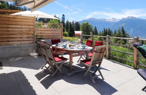 Lens Other | 115 m² Accommodation ∙ 3 bedrooms ∙ 6 guests