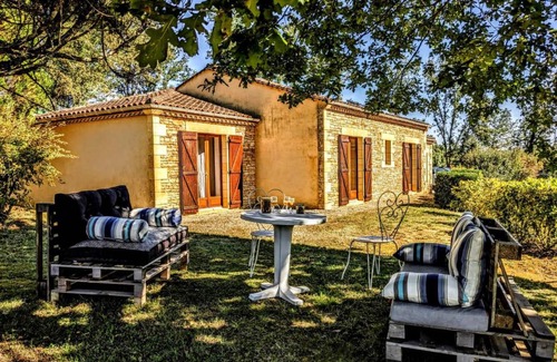 Proissans House | 115 m² Gîte ∙ 3 bedrooms ∙ 6 guests