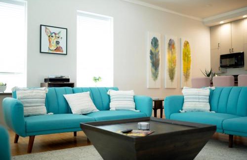 St. Charles Apartment | 115 N Main HUGE 2 bedroom unit on Main Street