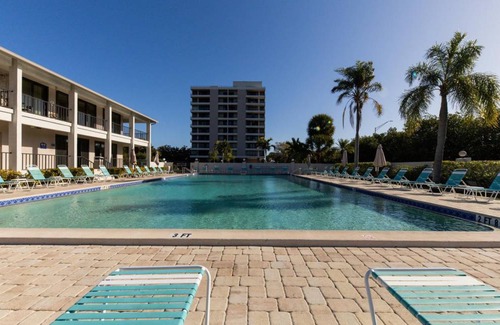 Siesta Key Condo | 116 m² Condo ∙ 2 bedrooms ∙ 6 guests