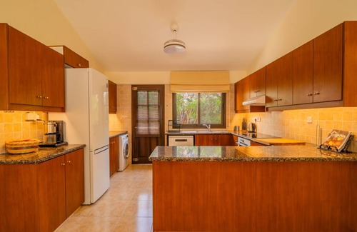 Kouklia Villa | 117 m² Villa ∙ 3 bedrooms ∙ 6 guests