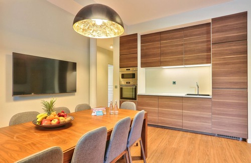 Bonne-Nouvelle Apartment | 119 - Urban Spacious Flat in Center of Paris