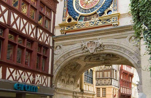 Saint-Etienne-du-Rouvray Hotel | 12 m² Hotel ∙ 127 guests