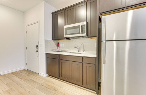 Mission Hills Condo | 12 Mi to Lake Mead: Serene Henderson Hideaway!