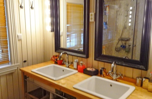 Nord-Aurdal House | 12 person holiday home in Etnedal
