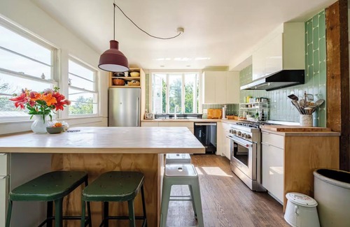 Bearsville House | 12 private mountainside acres in Woodstock