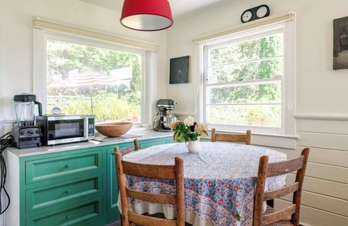 Bearsville House | 12 private mountainside acres in Woodstock
