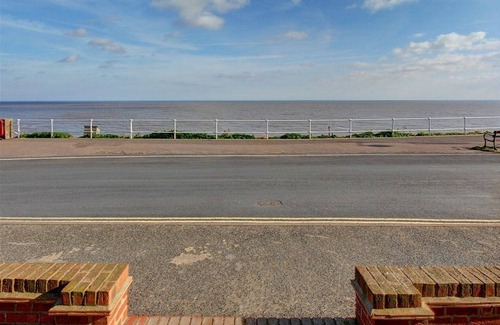 Southwold Apartment | 12 The Craighurst - One Bedroom Apartment, Sleeps 2