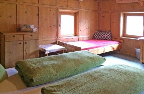 Sankt Anton am Arlberg Apartment | 120 m² Apartment ∙ 4 bedrooms ∙ 10 guests