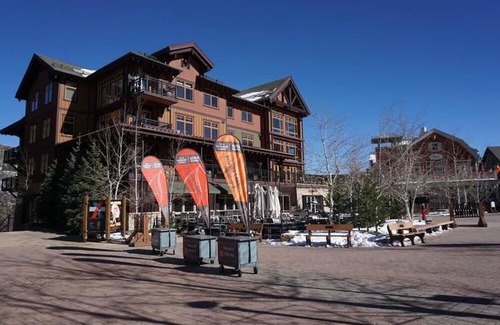Snowmass Village Hotel | 120 Carriage Way #2205 (203157-9419) - 2 Br Condo