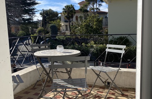 Agay Apartment | 120 m from the beach-sea view-terrace-garden-parking-2 bedrooms-6 people