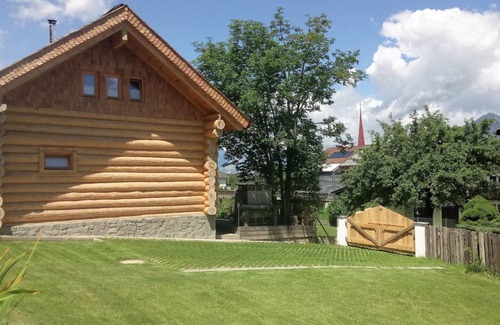 Axams Other | 120 m² Accommodation ∙ 3 bedrooms ∙ 7 guests