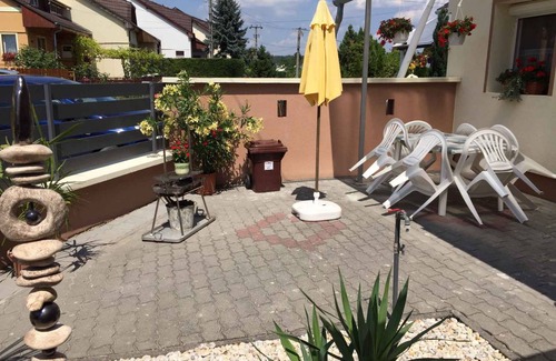 Balatonkenese Apartment | 120 m² Apartment ∙ 4 bedrooms ∙ 8 guests