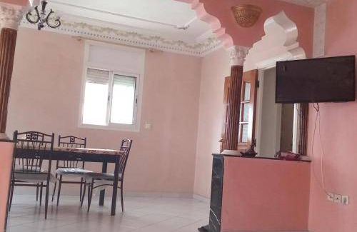 Cite Charaf Apartment | 120 m² Apartment ∙ 2 bedrooms ∙ 4 guests