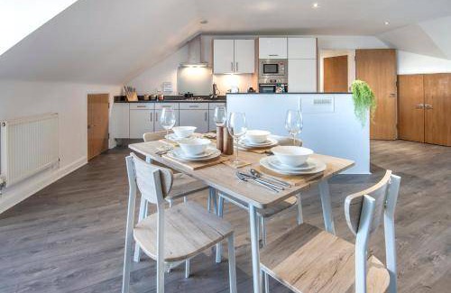Nightingale Apartment | 120 m² Apartment ∙ 2 bedrooms ∙ 4 guests
