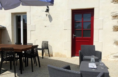 Dommartin-le-Franc Cottage | 120 m² Cabin ∙ 2 bedrooms ∙ 4 guests