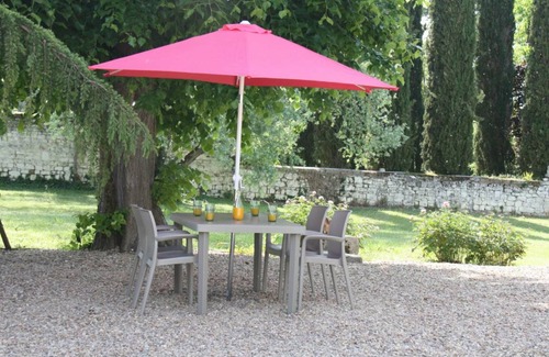 Beaumont-en-Veron Cottage | 120 m² Cabin ∙ 2 bedrooms ∙ 5 guests