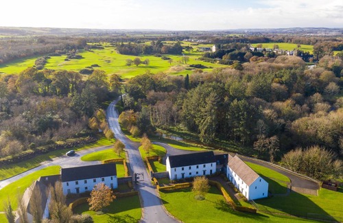 Castlemartyr House | 120 m² House ∙ 2 bedrooms ∙ 4 guests