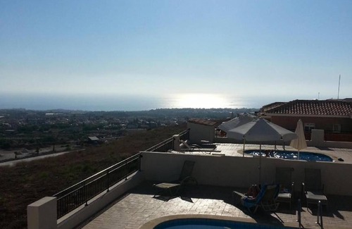 Emba House | 120 m² House ∙ 2 bedrooms ∙ 5 guests