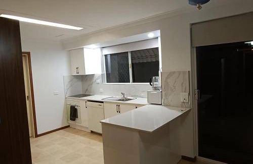 Jolimont House | 120 m² House ∙ 3 bedrooms ∙ 5 guests