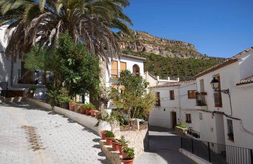 Chulilla House | 120 m² House ∙ 4 bedrooms ∙ 8 guests