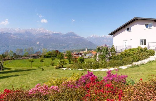 Colico House | 120 m² House ∙ 4 bedrooms ∙ 13 guests