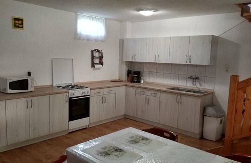 Balatonfokajar House | 120 m² House ∙ 3 bedrooms ∙ 7 guests
