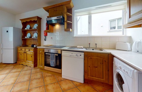 Dingle House | 120 m² House ∙ 3 bedrooms ∙ 6 guests