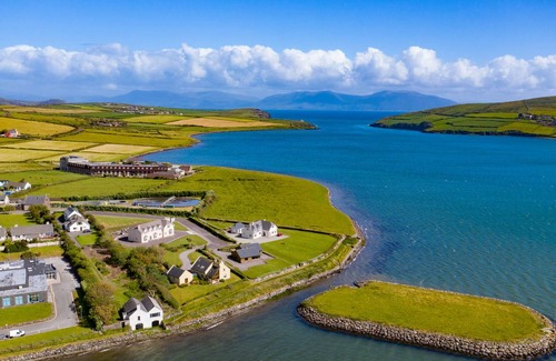 Dingle House | 120 m² House ∙ 3 bedrooms ∙ 6 guests
