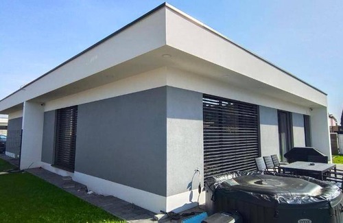 Dunajska Luzna House | 120 m² House ∙ 3 bedrooms ∙ 8 guests