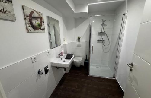 Siek Apartment | 120m² Apartment nahe A1 - 4 Schlafzimmern - 2 Bäder - Parkplatz, WLAN