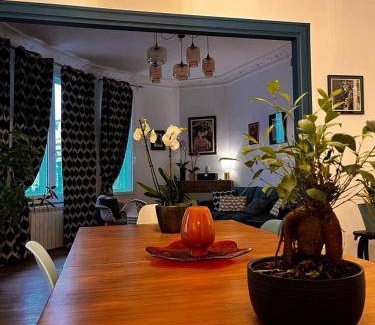 Faubourg Saint-Jacques Apartment | 121 m² Apartment ∙ 3 bedrooms ∙ 8 guests