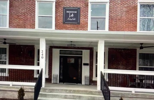 Martinsville Hotel | 121 m² Hotel ∙ 2 bedrooms ∙ 5 guests