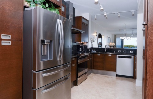 Rock Harbor Condo | 122 Mariners Club Key Largo | 2 Bed, 2.5 Bath