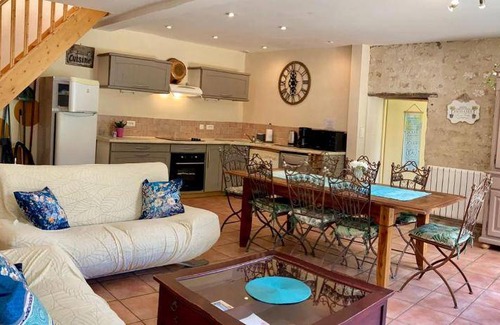 Lucon Bed & Breakfast | 125 m² Bed and breakfast ∙ 4 bedrooms ∙ 10 guests