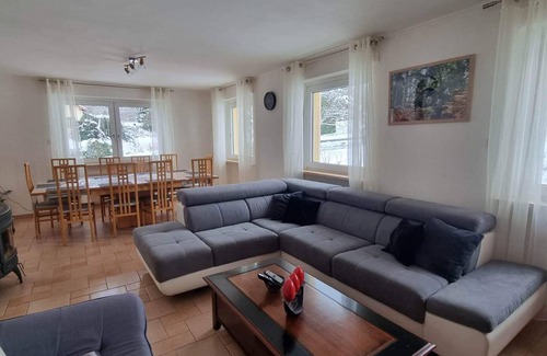 La Bourgonce Cottage | 125 m² Cabin ∙ 5 bedrooms ∙ 10 guests