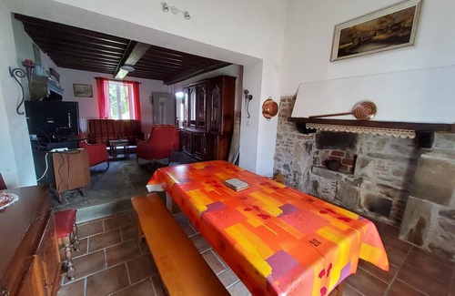 Neuf-Eglise House | 125 m² Gîte ∙ 3 bedrooms ∙ 6 guests