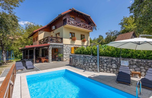 Presika House | 125 m² House ∙ 3 bedrooms ∙ 8 guests