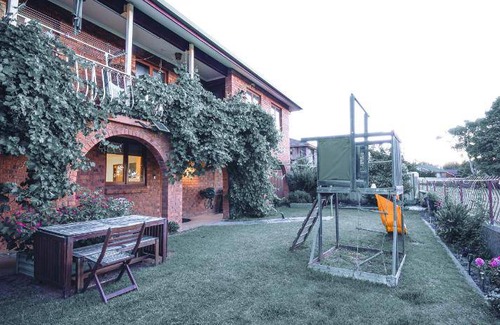 Cooma House | 125 m² House ∙ 3 bedrooms ∙ 10 guests