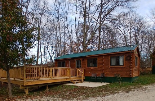 Logan Cabin | 125) Zebra Dove Log Cabin. Close to Hocking Hills State Park and more!