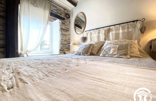 La Tourette-Cabardes House | 126 m² Gîte ∙ 2 bedrooms ∙ 6 guests