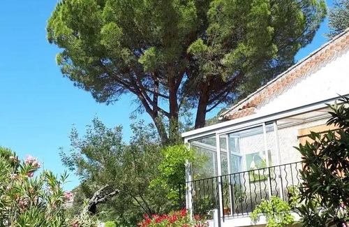 Aubres House | 127 m² House ∙ 3 bedrooms ∙ 6 guests