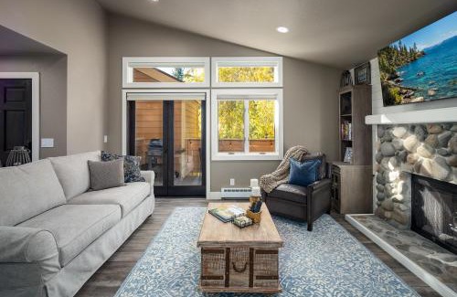 Incline Village House | 128 McCloud - Luxury Couples Retreat