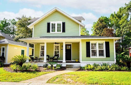 Laurel Grove House | 1281 Laurel Grove home