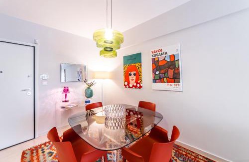 Vouliagmeni Apartment | 12LVE Vouliagmeni Apartment