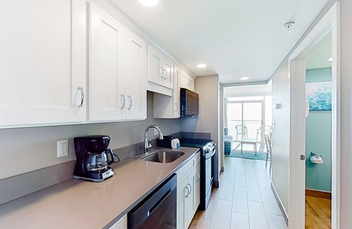 Myrtle Beach Apartment | 12th-floor beachfront condo with beach views, hot tubs, pools, lazy river, gym