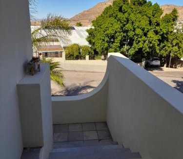 Springbok House | 13 Steps