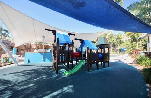 Mermaid Beach Apartment | 130 m² Apartment ∙ 2 bedrooms ∙ 4 guests