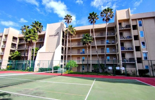 South Padre Island Condo | 130 m² Condo ∙ 3 bedrooms ∙ 8 guests